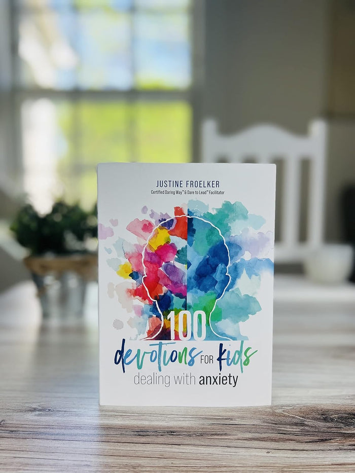100 Devotions for Kids Dealing with Anxiety