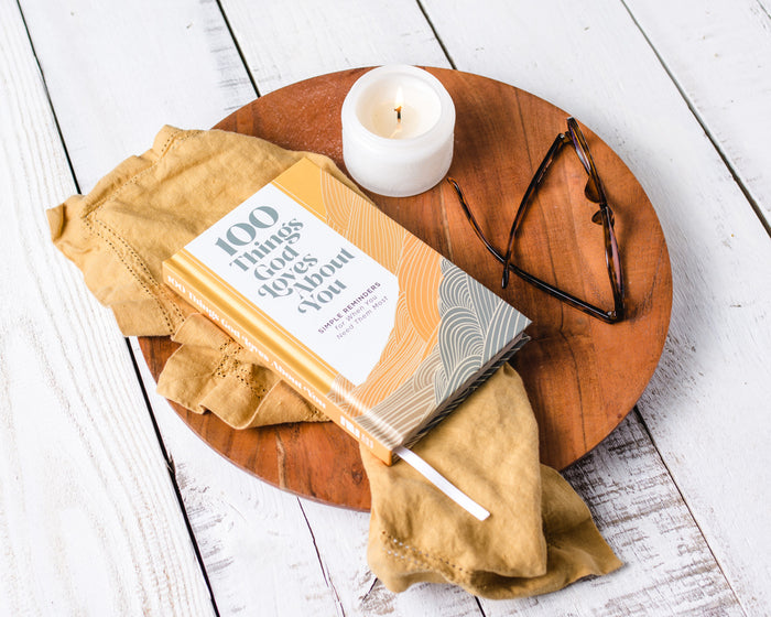 100 Things God Loves About You: Simple Reminders for When You Need Them Most (A 100-Day Devotional)