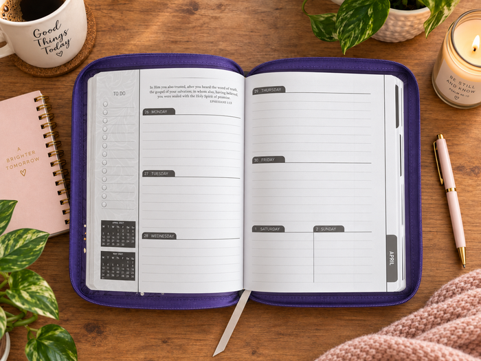 2027 NKJV 16-Month Scripture Planner, Purple Leathersoft, Zippered, Faith Hope Love