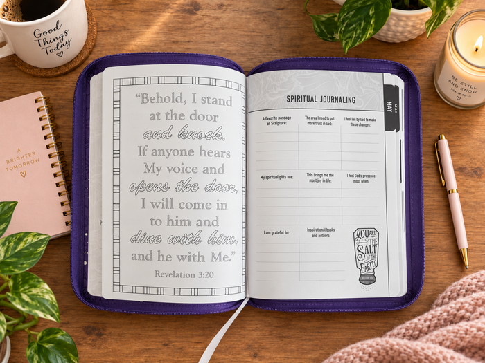 2027 NKJV 16-Month Scripture Planner, Purple Leathersoft, Zippered, Faith Hope Love