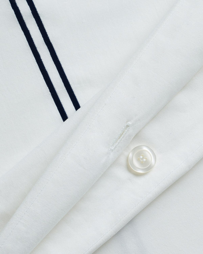 Luxe Premium Percale Duvet Set in White with Navy Piping in White with Navy Piping#Color_White with Navy Piping