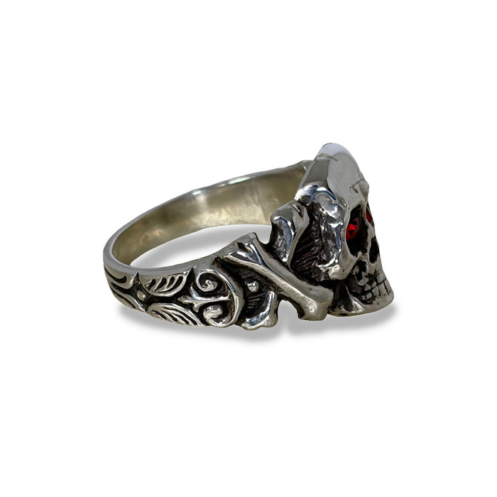 Silver Sparkle Eyes Skull Ring