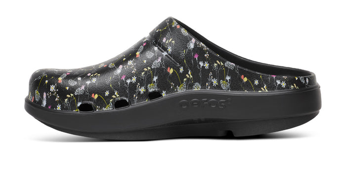 Women's OOcloog Limited Edition Clog - Meadow medial view