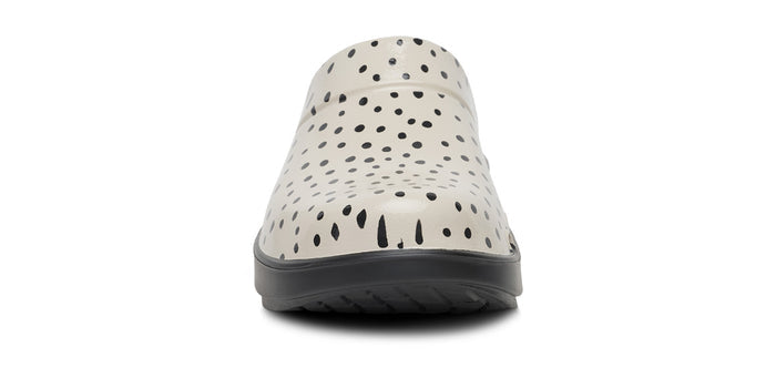 Women's OOcloog Limited Edition Clog - Pebble front view