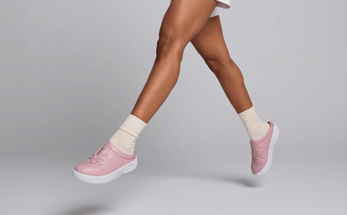 Women's OOcoozie Thermo Mule - Stardust model jumping in studio | lifestyle